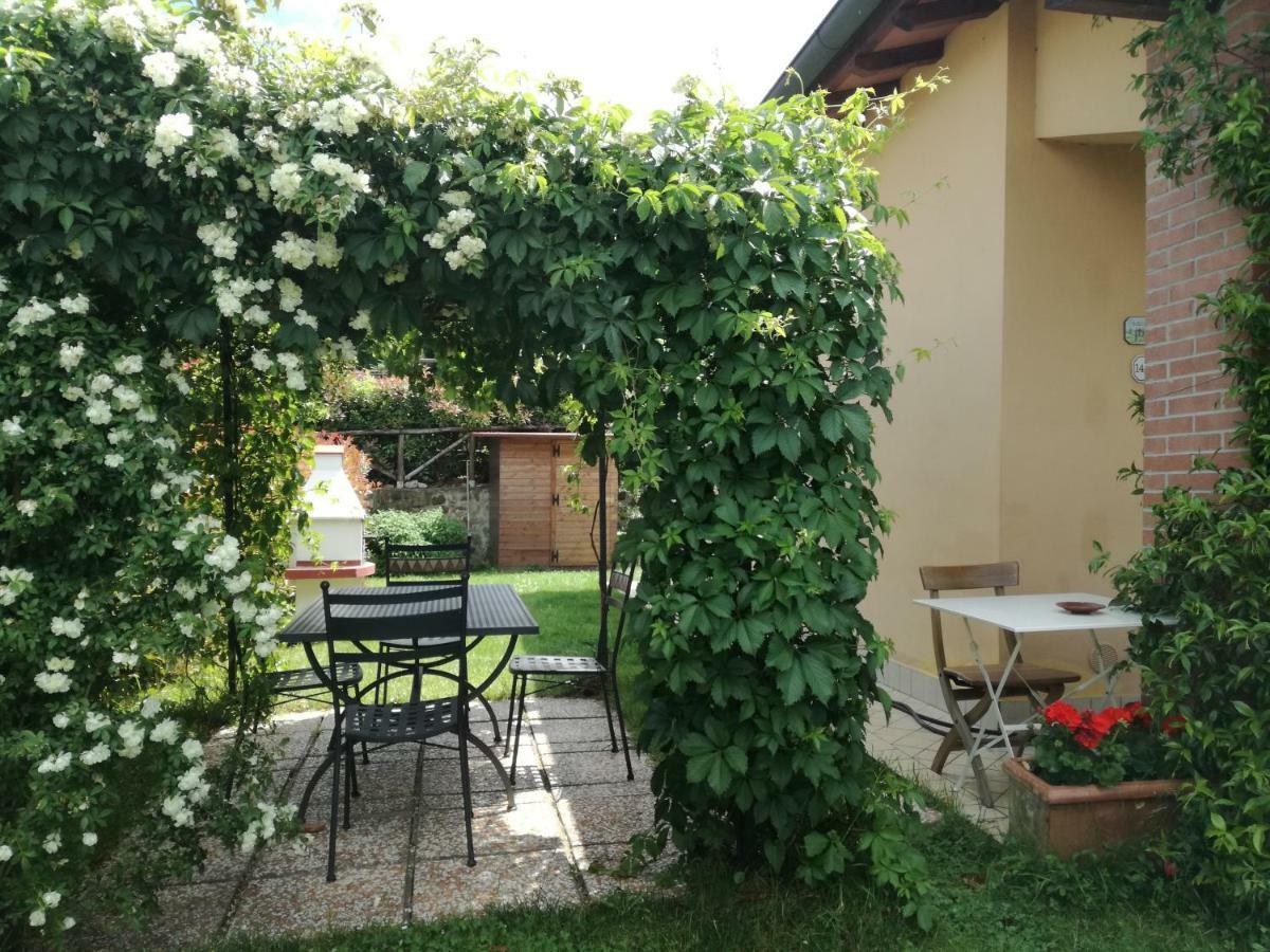 Villetta Pia Contignano Bagian luar foto